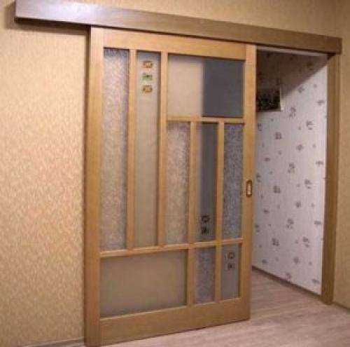 Дверь купе межкомнатная своими руками. Достоинства и недостатки раздвижных дверных конструкций 01