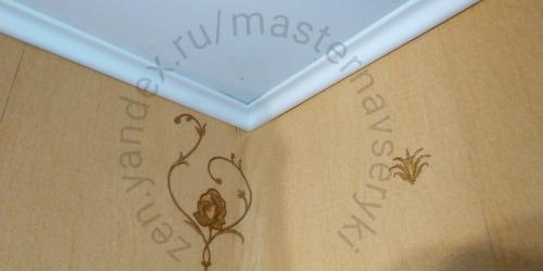 Потолочный плинтус, как сделать угол. Как сделать ровный угол на потолочном плинтусе без специальных приспособлений своими руками.