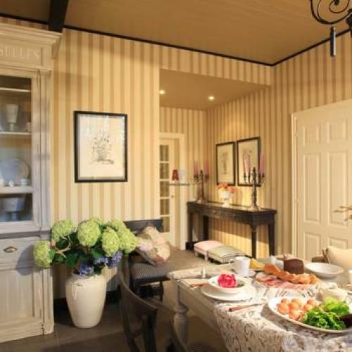 Как клеить комбинированные обои. Поклейка обоев горизонтальными полосами 14 Как клеить комбинированные обои. Поклейка обоев горизонтальными полосами 14