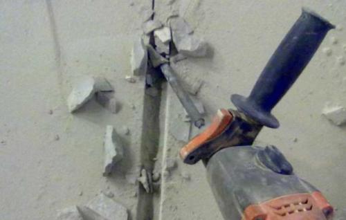 Штробление пазогребневых плит. Как проштробить пазогребневые плиты не испортив их