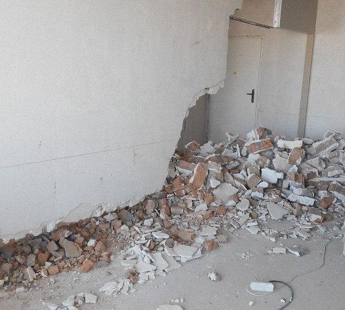 Чем пилить пазогребневые плиты. Технические характеристики стеновых перегородок из пазогребневых гипсовых плит, технология их возведения, монтаж навесного оборудования и коммуникаций. 11