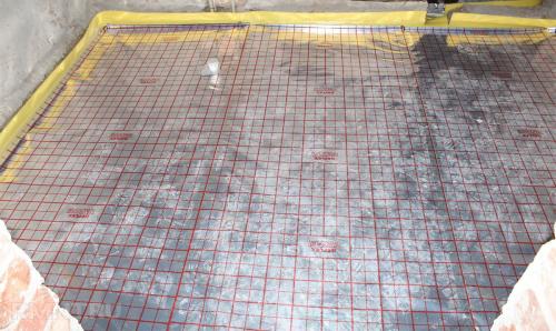 Как в квартире сделать теплый пол. Электрический или водяной: что лучше? 03