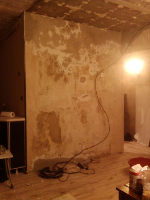 Ремонт стены в квартире. С чего начать отделку стен штукатуркой 12 Ремонт стены в квартире. С чего начать отделку стен штукатуркой 12