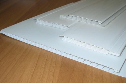 Монтаж панелей пвх на потолок без обрешетки. ПВХ-панели –, что это?