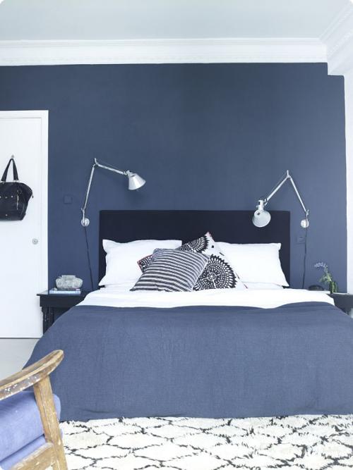 Синий цвет в спальне. Выбор стиля для синей спальни