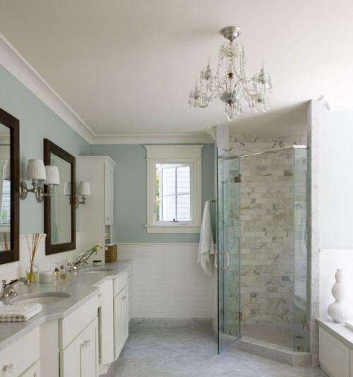 Как клеить потолочный плинтус на двухуровневый потолок. Какой должна быть ширина потолочного плинтуса на стыке стен