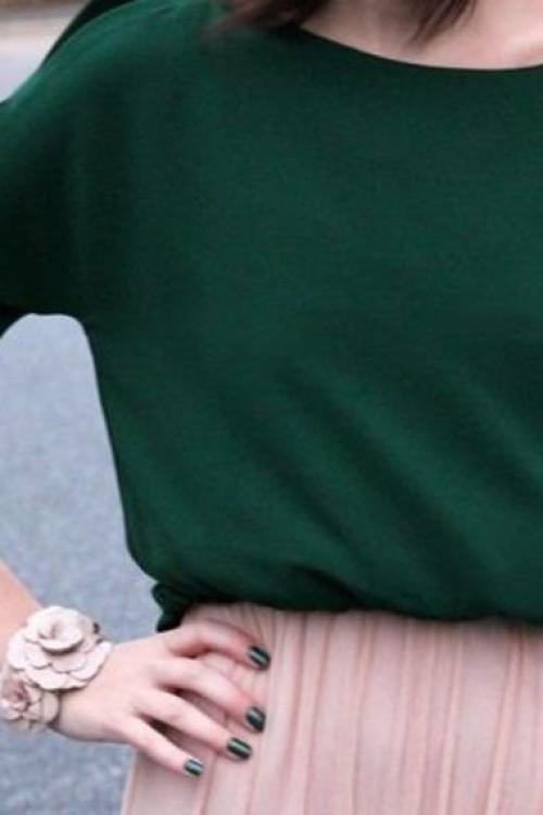 С каким цветом сочетается розовый. Можно ли сочетать розовый и зеленый? Ищем ответ в образах модных блогеров