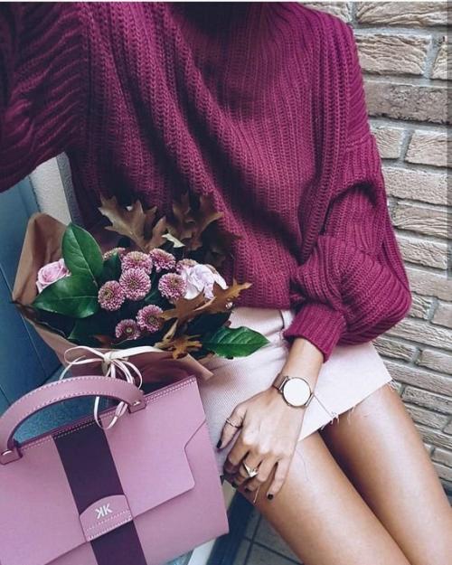 С каким цветом сочетается розовый. Можно ли сочетать розовый и зеленый? Ищем ответ в образах модных блогеров