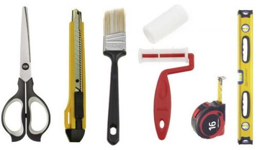 Как клеить обои на двухуровневый потолок. Этап №2 – клеим обои