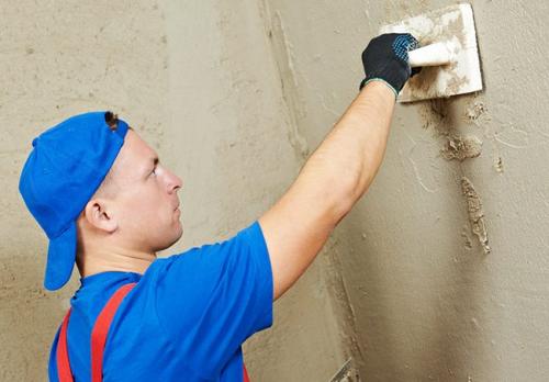 Как класть плитку на неровную стену. Что включается в подготовку поверхности