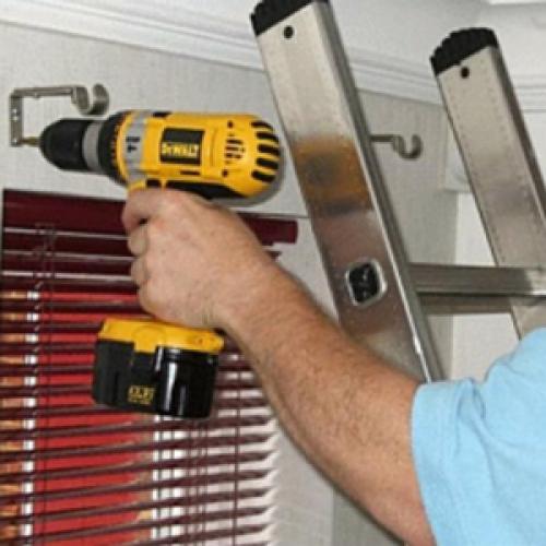 Как крепить жалюзи на пластиковые окна без сверления. Способы крепления жалюзи на окна