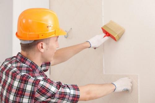 Варианты отделки стен обоями. Отделка стен обоями — фото идеи яркого и гармоничного сочетания в интерьере