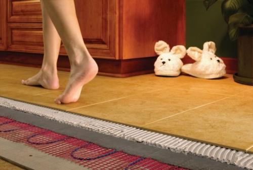 Как сделать в квартире теплый пол своими руками. Как правильно сделать теплый пол от отопления 17