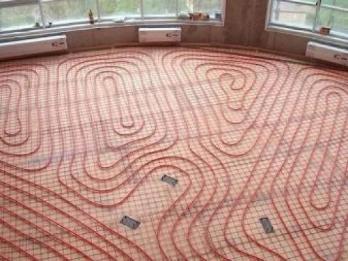 Как сделать в квартире теплый пол своими руками. Как правильно сделать теплый пол от отопления 13