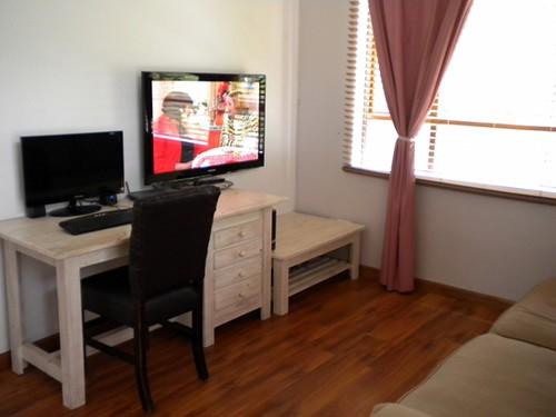 На какой высоте вешать телевизор 65 дюймов. Гостиная