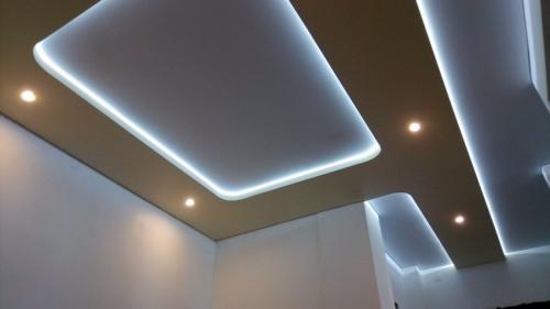 Какой лучше использовать гипсокартон на потолок.    Как правильно выбрать гипсокартон для потолка