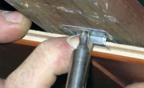 Ламинат, как крепить. Варианты крепления ламината к стене