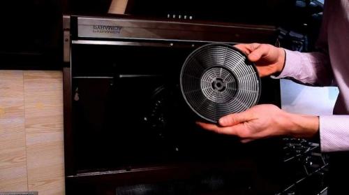 Угольный фильтр для вытяжки. Назначение и особенности использования угольных фильтров для вытяжки