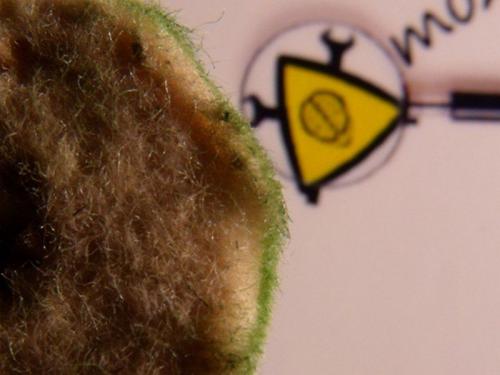 Как отполировать оргстекло на телефоне. f  Убираем царапины с экрана телефона