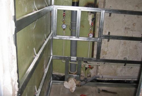 Как установить последнюю панель ПВХ на потолок. Как крепить панель ПВХ к потолку и стене: предварительные расчеты 23