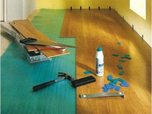 Укладка ламината на линолеум