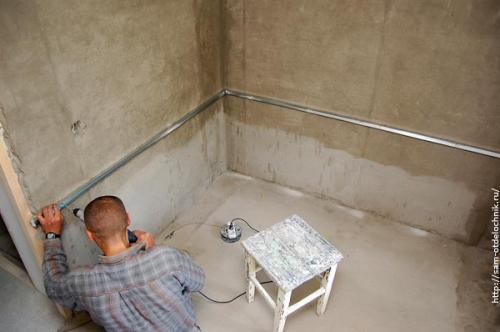 Как уложить на стену плитку. Этапы укладки керамической плитки в ванной комнате 16