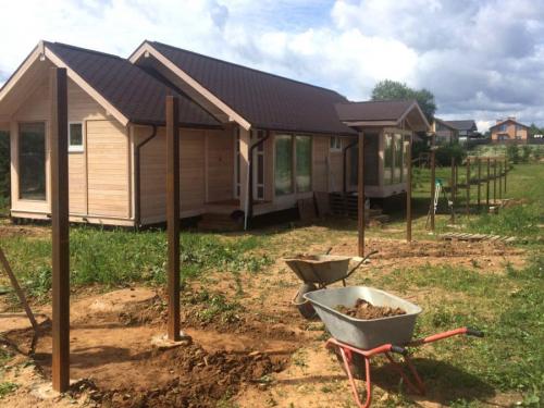 Как оформить въезд на участок. Монтаж заезда узкой ширины