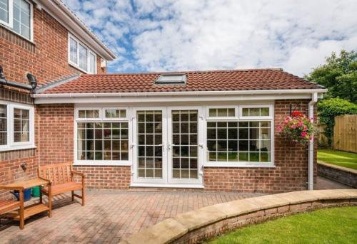 Красивая отмостка вокруг дома. Отмостка дома своими руками —, как сделать защита фундамента? Пошаговая инструкция (71 фото)