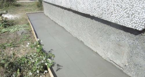 Красивая отмостка вокруг дома. Отмостка дома своими руками —, как сделать защита фундамента? Пошаговая инструкция (71 фото)