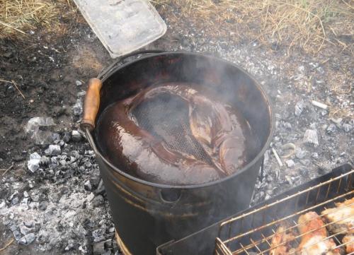 Коптильня холодного копчения чертежи. Коптильня своими руками — инструкция для начинающих. Как сделать коптильню холодного и горячего копчения?