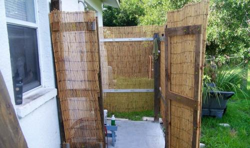 Летний душ в частном доме. Летний душ –, как построить для дачи своими руками? Идеи, чертежи и лучшие проекты (85 фото)