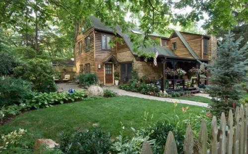 Ландшафтный дизайн на 8 сотках с домом. Красивые примеры планировки