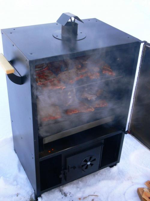 Большая коптильня холодного копчения. Виды коптилен: описание и принцип работы