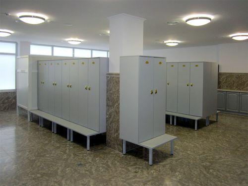 Шкафчик для раздевалки в спортзале. Варианты шкафов в раздевалки фитнес клубов, советы по выбору