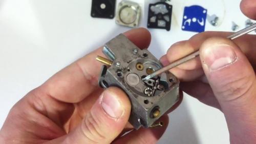 Как отремонтировать бензокосу своими руками. Как отремонтировать бензокосу, если не заводится мотор