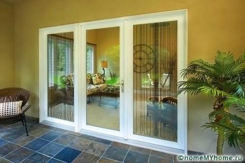 Двери для дома. Из чего собираются пластиковые входные двери для частного дома: фото и примеры оформления