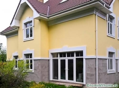 Двери для дома. Из чего собираются пластиковые входные двери для частного дома: фото и примеры оформления