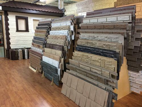 Цокольный сайдинг. Свойства и характеристики материала