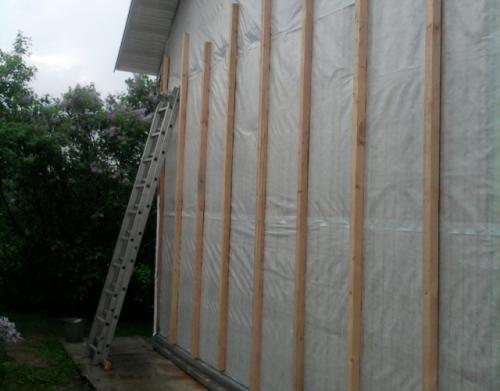 Как своими руками утеплить дом минватой. Подготовка поверхности 09 Как своими руками утеплить дом минватой. Подготовка поверхности 09