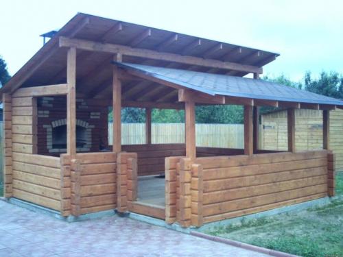 Проекты закрытых беседок. Как правильно соорудить закрытые беседки для дачи своими руками?