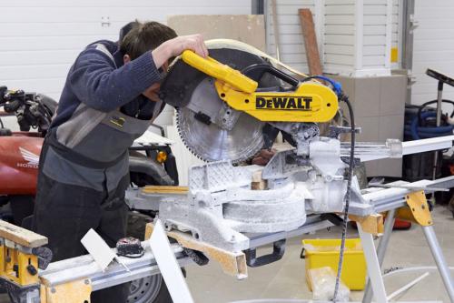 Отделка стен внутри частного дома. Загородные дома и тонкости их внутренней отделки 06