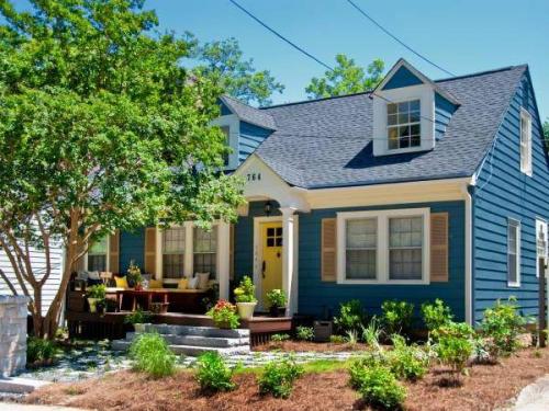 Модные цвета фасадов домов. Цвет фасада дома в 2019 году: советы, идеи и фото