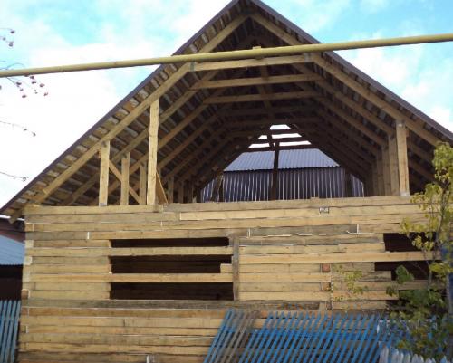 Сколько денег уйдет на строительство дома. Расскажу, сколько, какого материала потребуется и в какую сумму это обойдется.