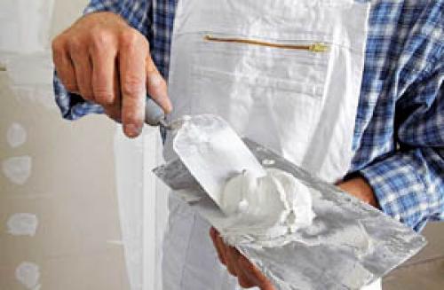 Как правильно зашпаклевать потолок из гипсокартона под покраску. Особенности выбора шпаклевки 07 Как правильно зашпаклевать потолок из гипсокартона под покраску. Особенности выбора шпаклевки 07