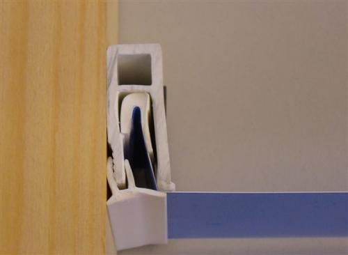 Пластиковый багет для натяжных потолков. Виды профиля