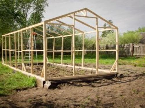 Какой поликарбонат лучше для теплицы. №1. Основные преимущества поликарбоната 07