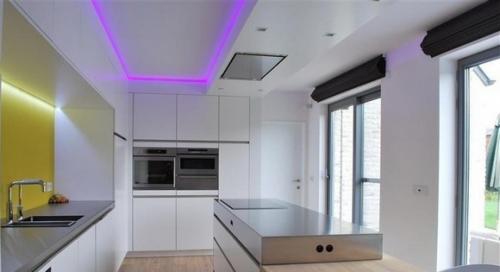 Эффектное освещение комнат светодиодной лентой на потолке. Варианты оформления