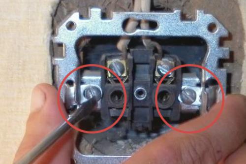 Можно ли вместо одинарной розетки поставить двойную. Как заменить электрическую розетку на двойную