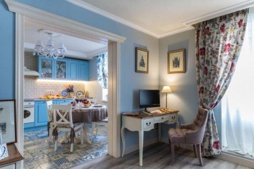 Какие оттенки синего цвета подходят для создания уютного интерьера. Стили интерьера и синий цвет