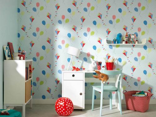 Как самостоятельно поклеить флизелиновые обои: пошаговая инструкция 01